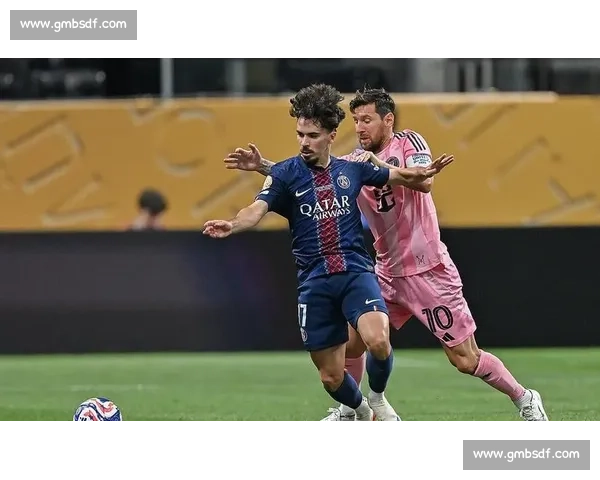 恩里克严令巴黎全员警惕:若松懈,梅西将在世俱杯碾碎我们 恩里克严令巴黎全员警惕:若松懈,梅西将在世俱杯碾碎我们